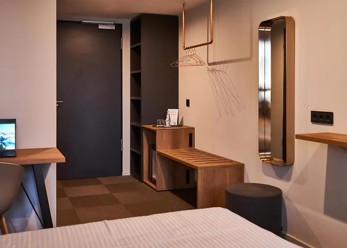 Otel Arrivel Kirchheim - Bisher Novitel 2*