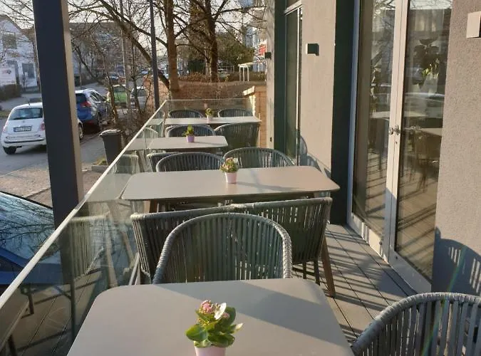 Arrivel Kirchheim - Bisher Novitel Otel 2*