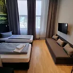 Otel Arrivel Kirchheim - Bisher Novitel 2*