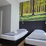 Otel Arrivel Kirchheim - Bisher Novitel 2*