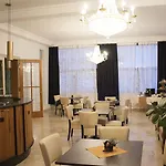 Arrivel Kirchheim - Bisher Novitel Otel 2*
