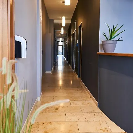 Hotel Arrivel Kirchheim - Bisher Novitel
