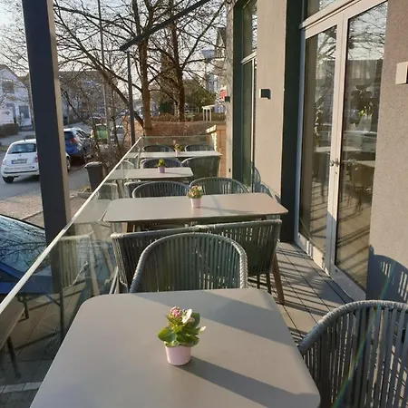 Arrivel Kirchheim - Bisher Novitel Hotel 2*