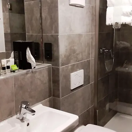 Arrivel Kirchheim - Bisher Novitel Kirchheim bei Muenchen