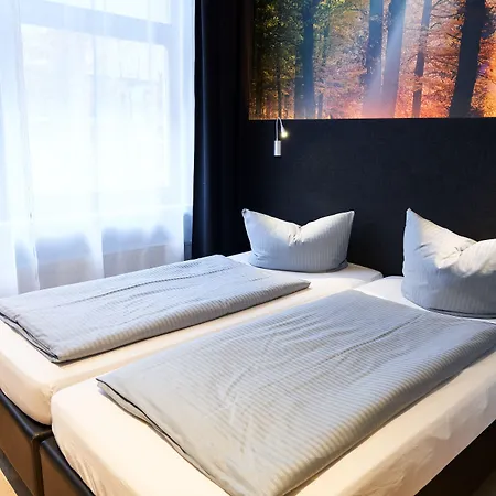 Hotel Arrivel Kirchheim - Bisher Novitel 2*