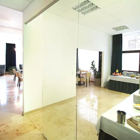 Hotel Novitel Kirchheim - Muenchen Messe 3*