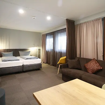 Hotel Novitel Kirchheim - Muenchen Messe 3*