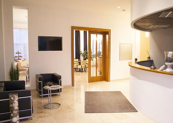 Arrivel Kirchheim - Bisher Novitel Hotel